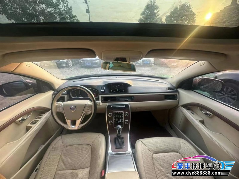 15年沃尔沃S80L轿车抵押车出售