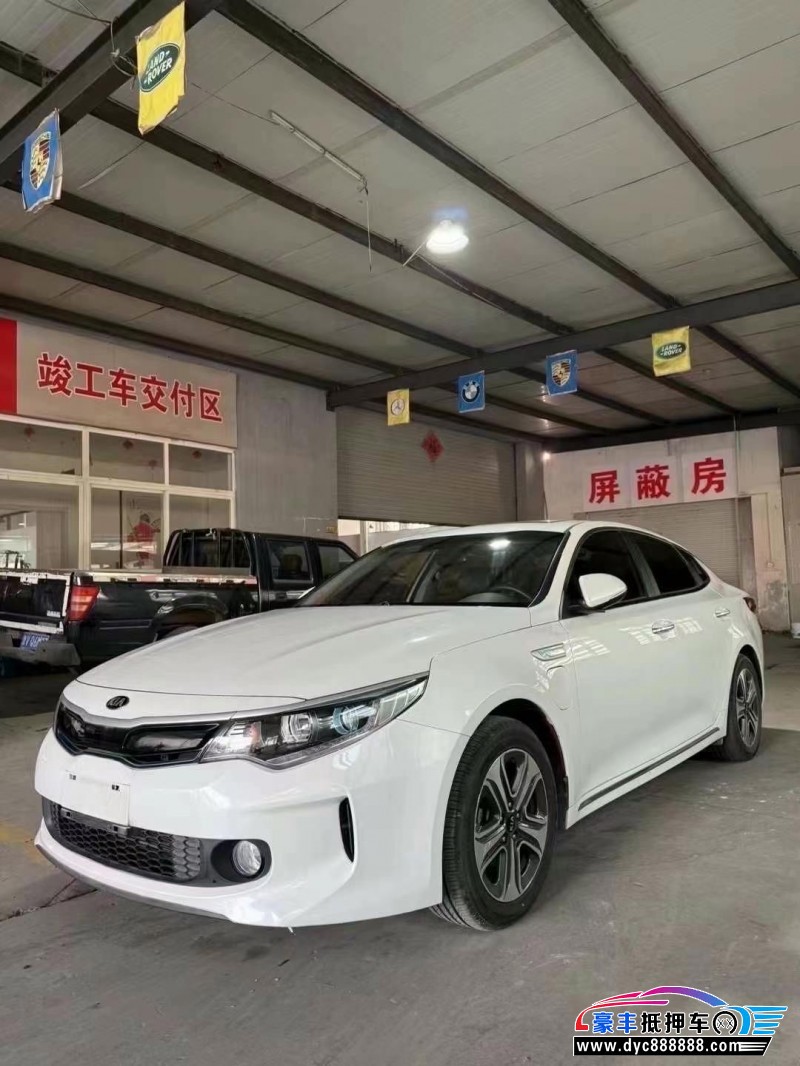 19年起亚K5轿车抵押车出售