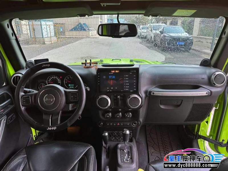 14年Jeep牧马人轿车抵押车出售