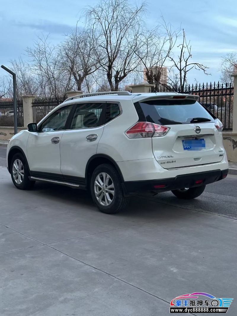 15年日产奇骏轿车抵押车出售