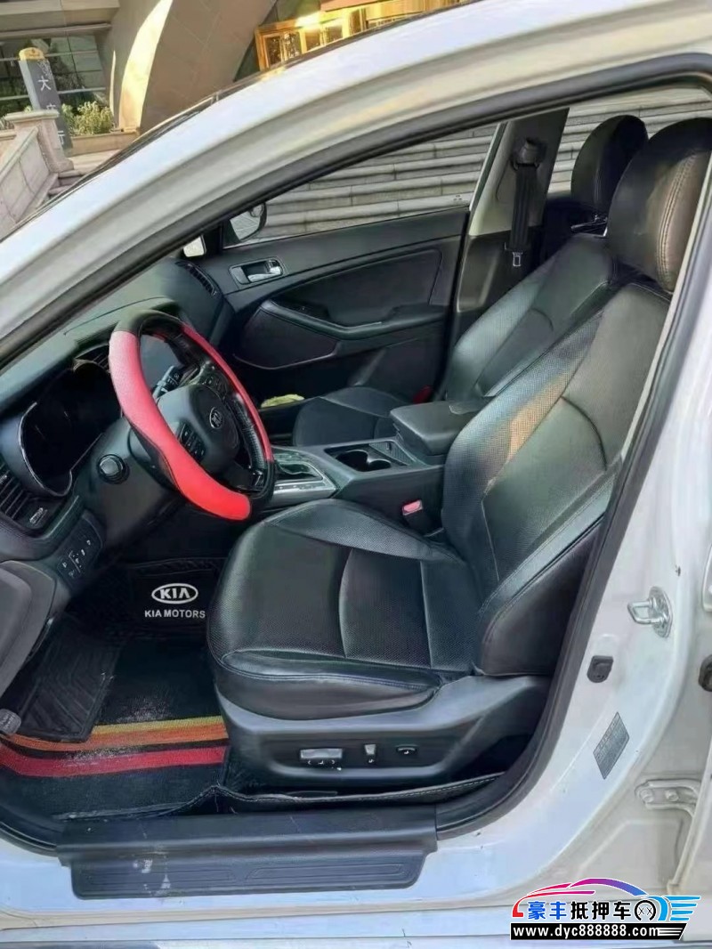 15年起亚K5轿车抵押车出售