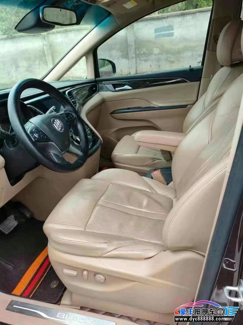 17年别克GL8MPV抵押车出售