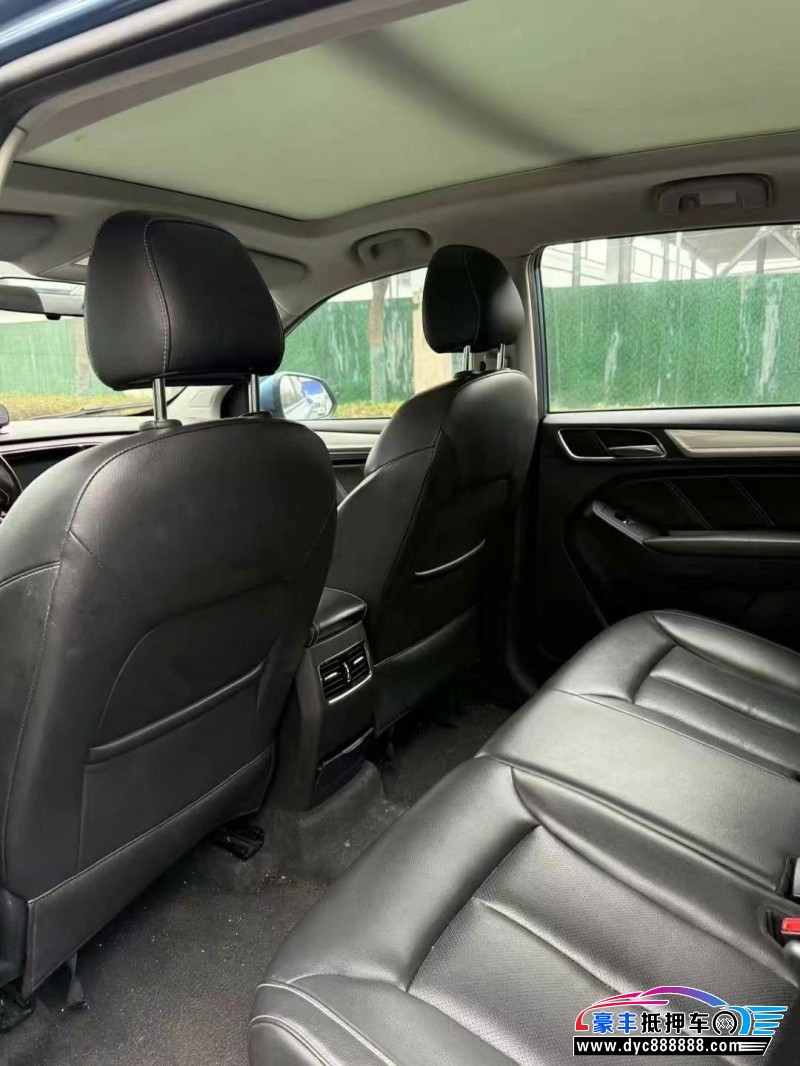 18年荣威RX5SUV抵押车出售