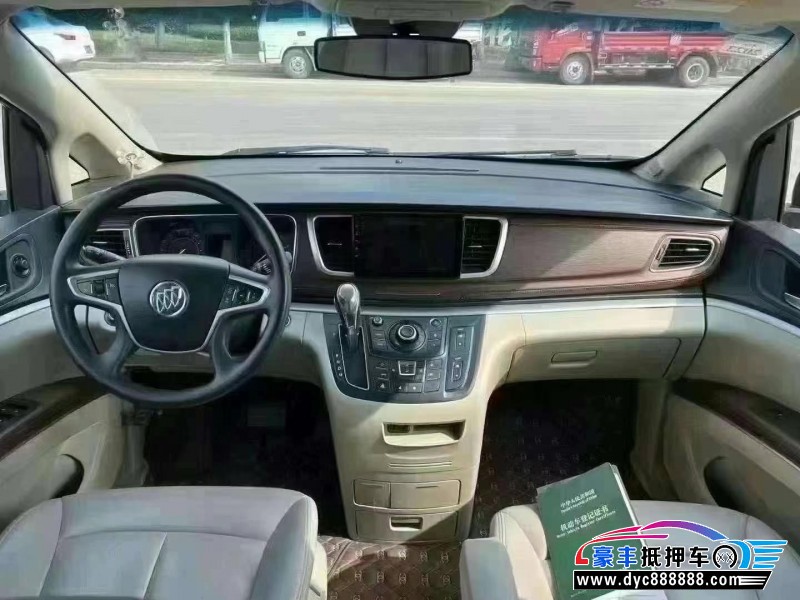 19年别克GL8MPV抵押车出售