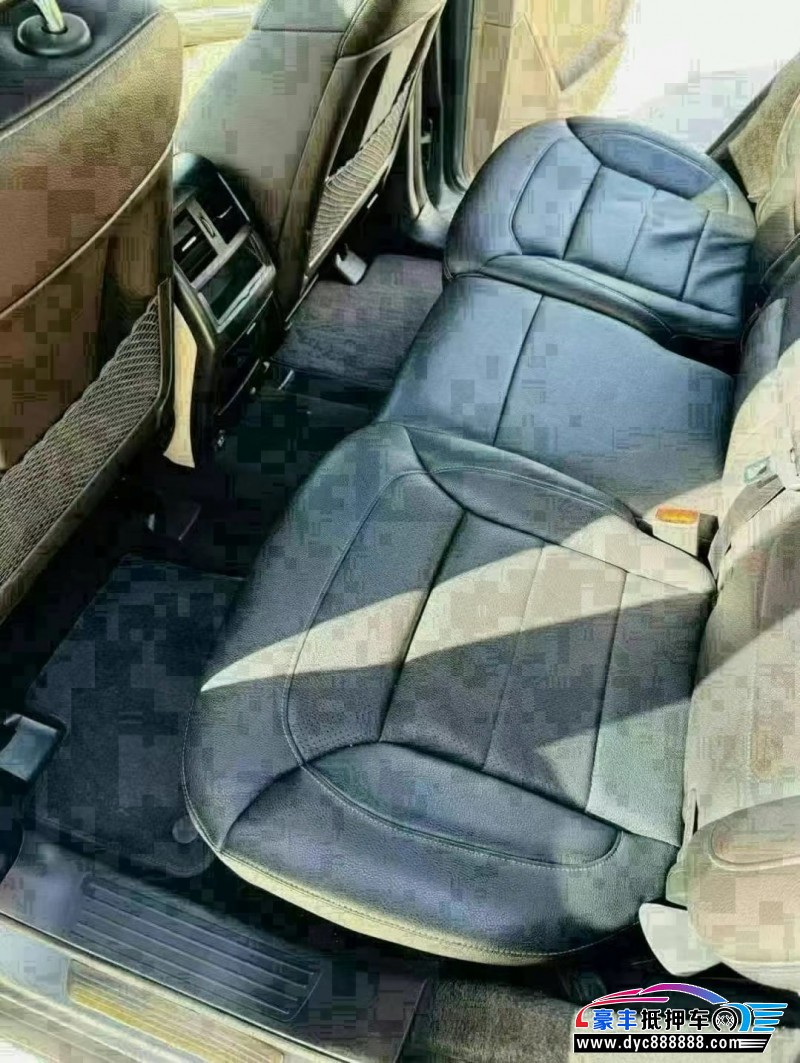 17年奔驰GLE轿车抵押车出售