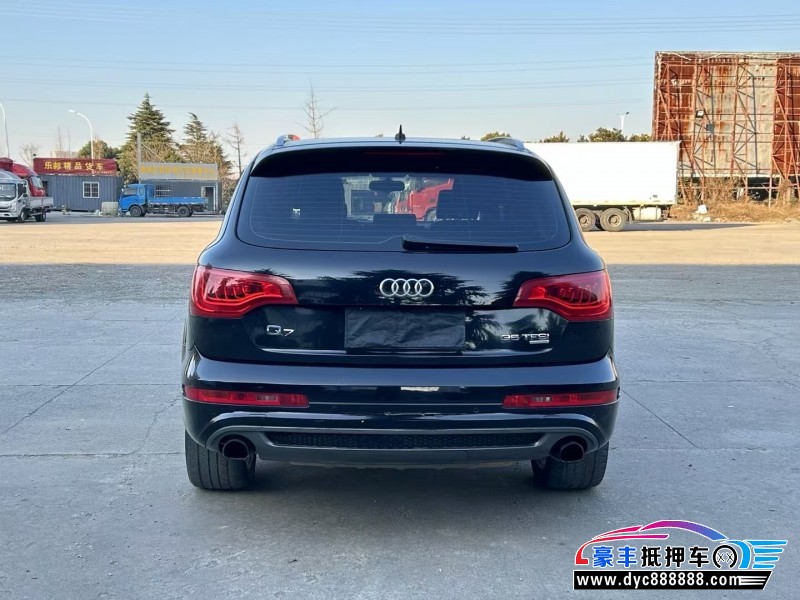 14年奥迪Q7轿车抵押车出售