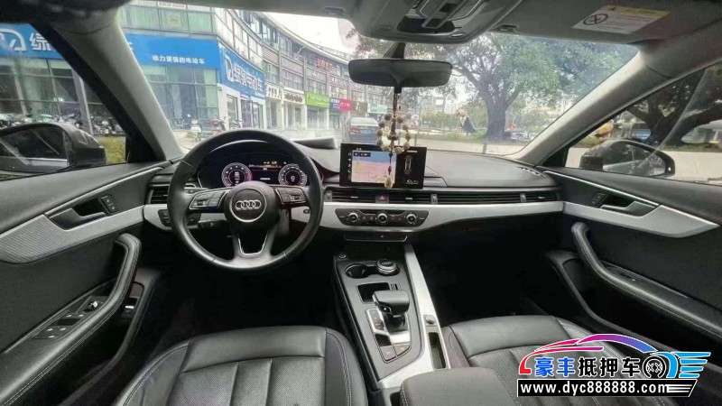 21年奥迪A4L轿车抵押车出售