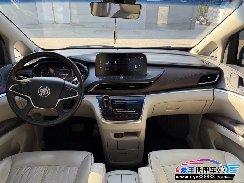 22年别克GL8轿车抵押车出售