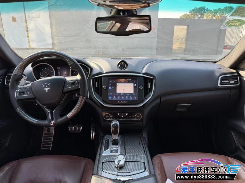 15年玛莎拉蒂Ghibli轿车抵押车出售