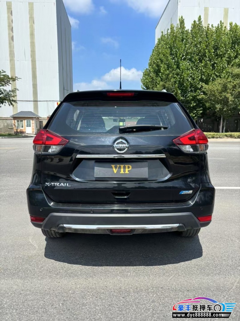 17年日产奇骏轿车抵押车出售