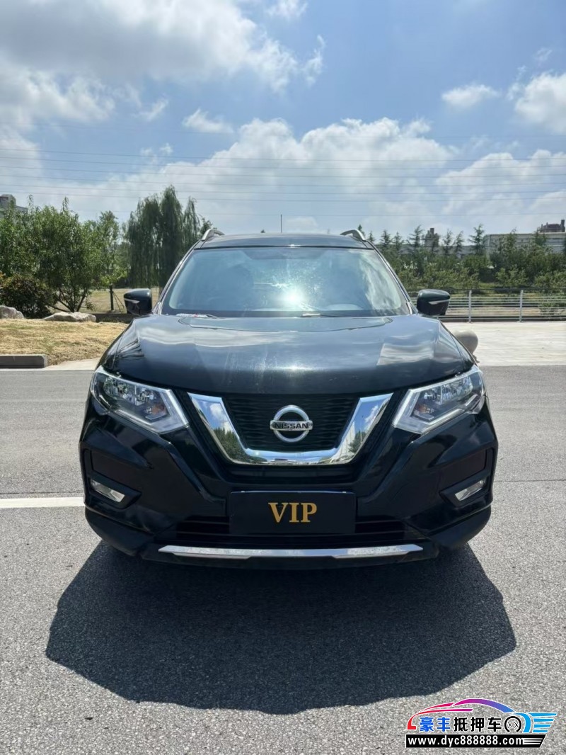 17年日产奇骏轿车抵押车出售