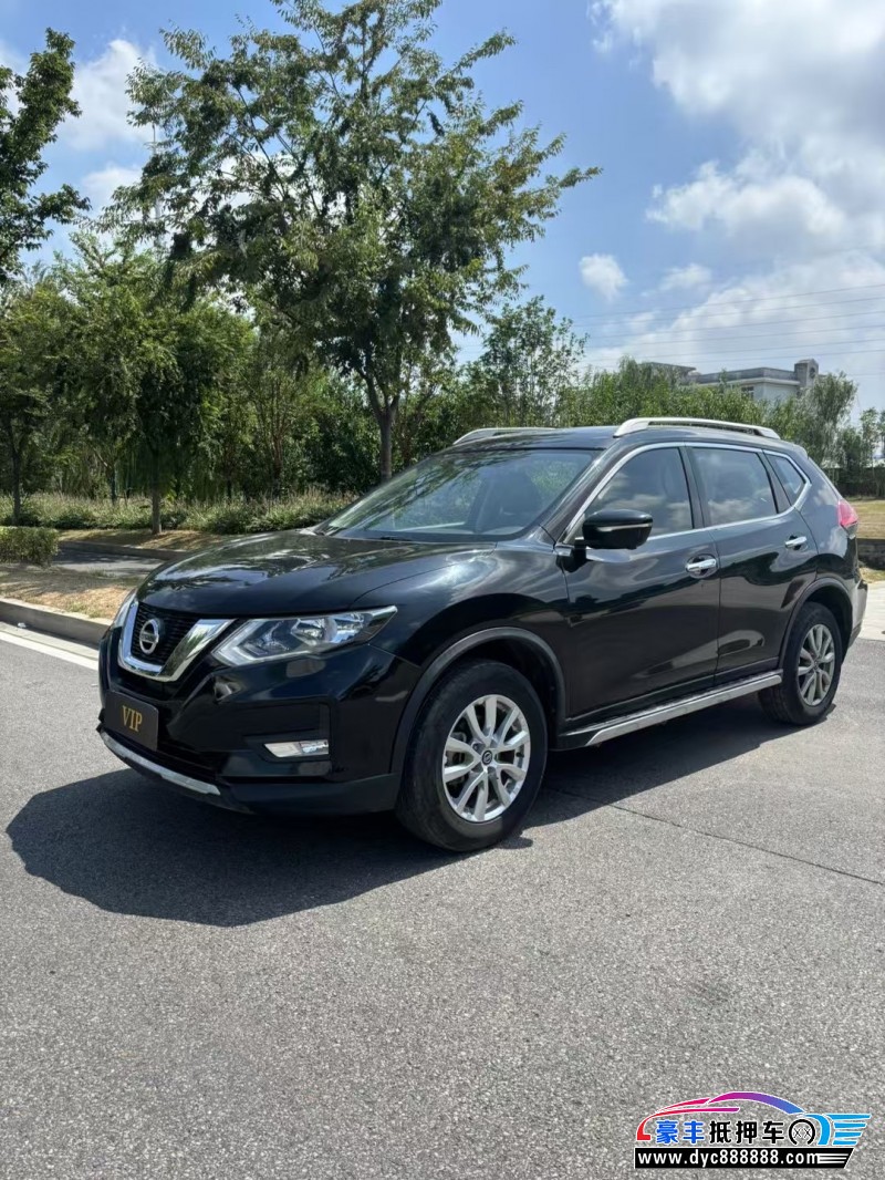 17年日产奇骏轿车抵押车出售