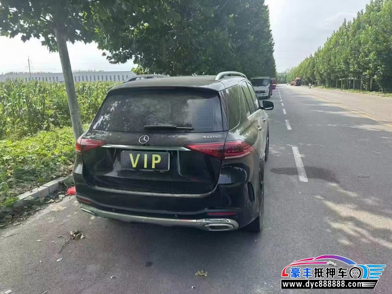20年奔驰GLE轿车抵押车出售