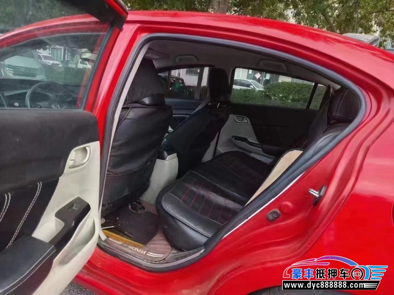 15年本田思域轿车抵押车出售