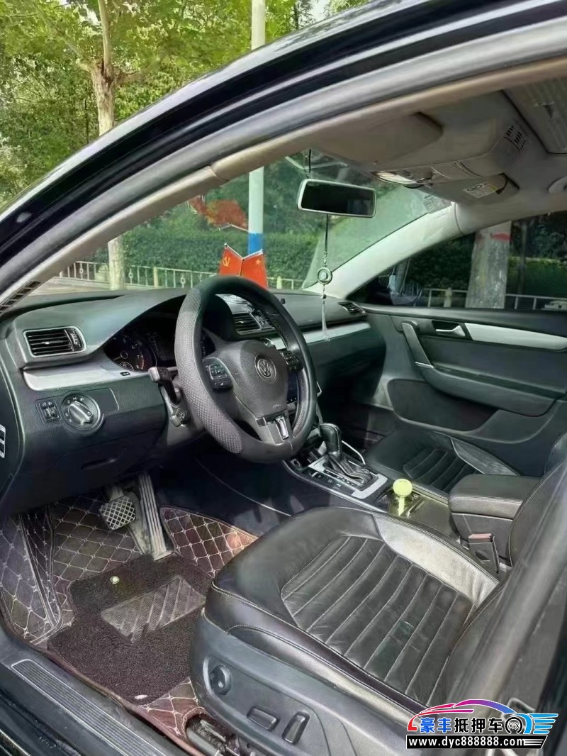 17年大众迈腾轿车抵押车出售