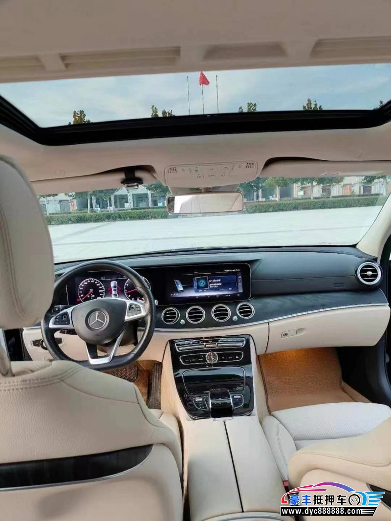 17年奔驰E轿车抵押车出售