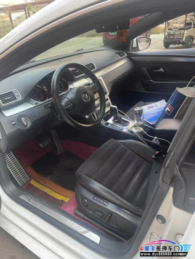 15年大众CC轿车抵押车出售