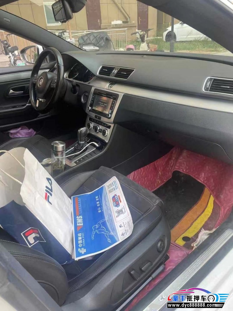 15年大众CC轿车抵押车出售