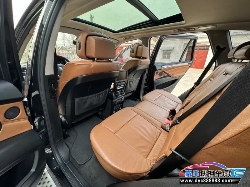 10年宝马X5轿车抵押车出售