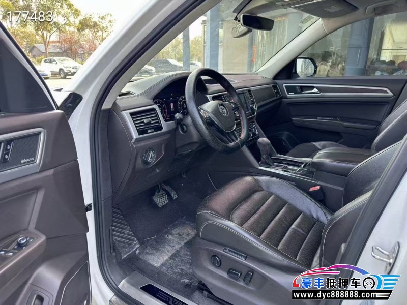 18年大众途昂轿车抵押车出售