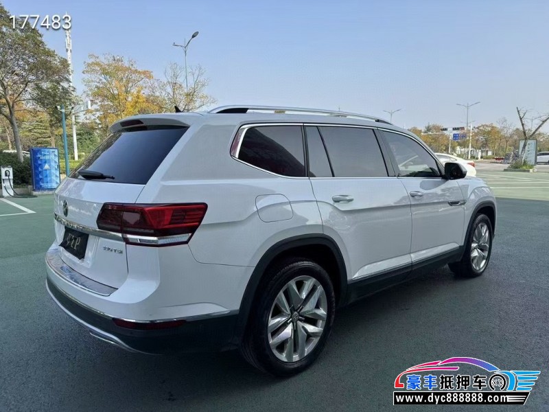 18年大众途昂轿车抵押车出售