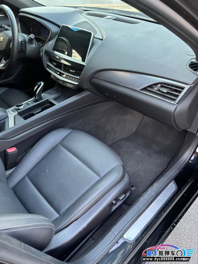 22年凯迪拉克CT5轿车抵押车出售