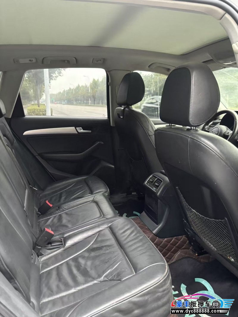 14年奥迪Q5轿车抵押车出售