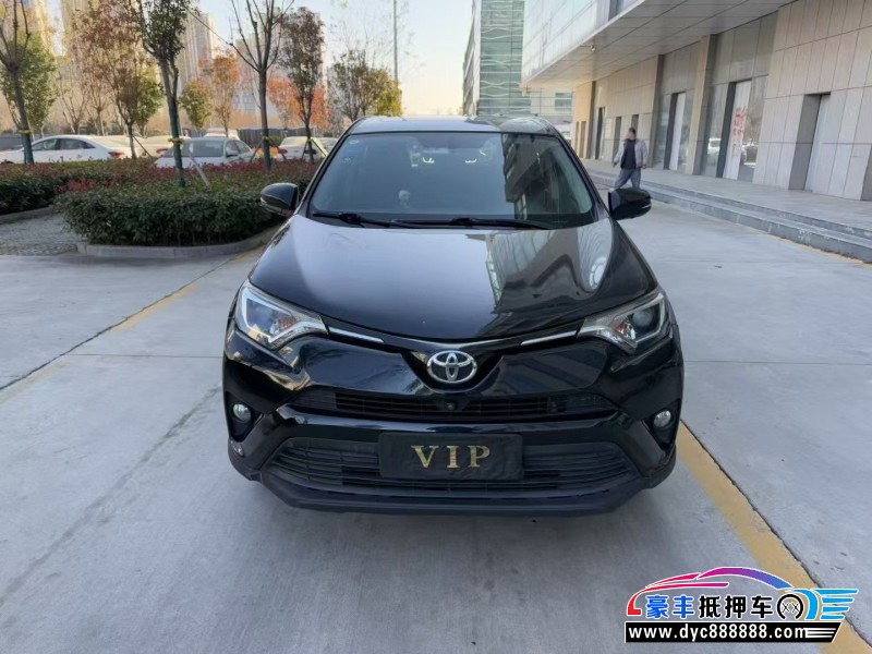 19年丰田RAV4轿车抵押车出售