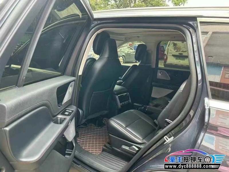 21年林肯飞行家轿车抵押车出售