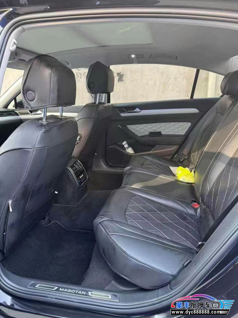 24年大众迈腾轿车抵押车出售