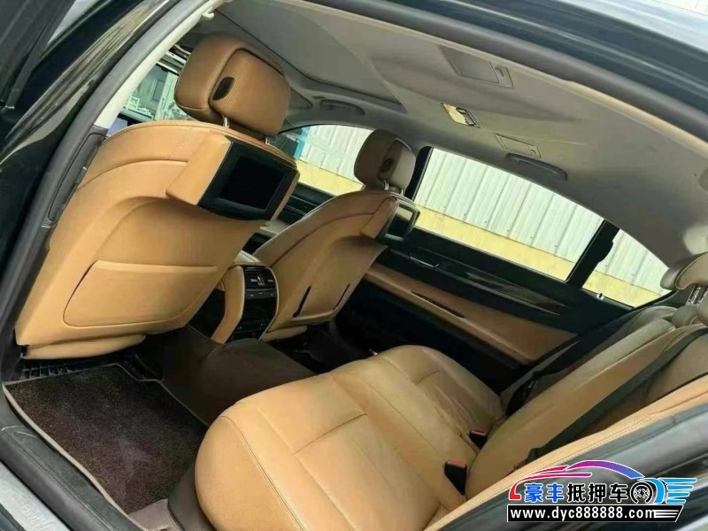 11年宝马7系轿车抵押车出售