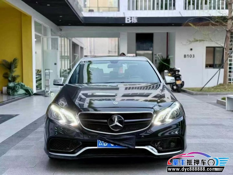 10年奔驰E轿车抵押车出售