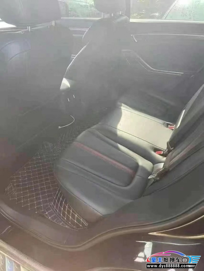 21年奔腾T55轿车抵押车出售