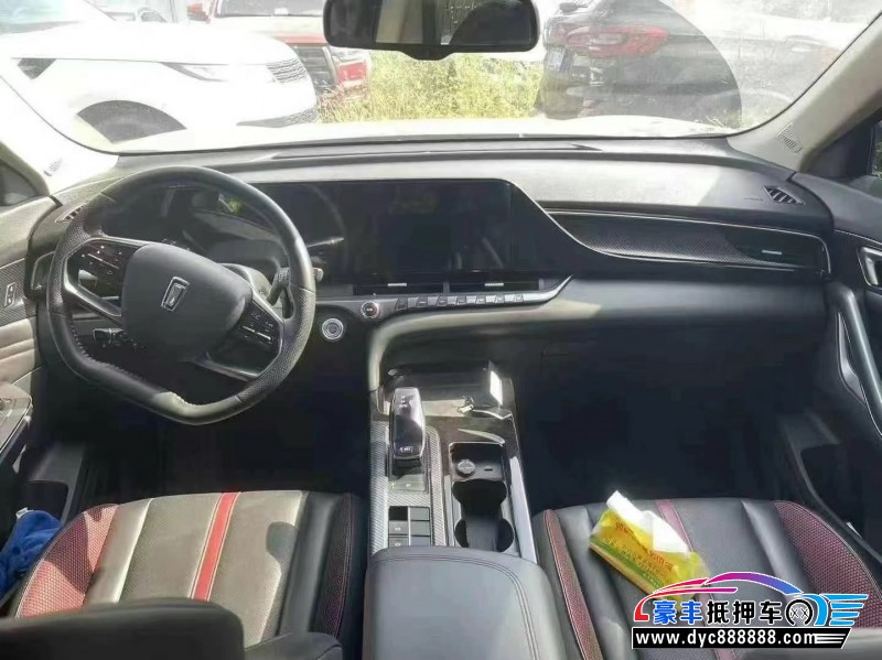 21年奔腾T55轿车抵押车出售