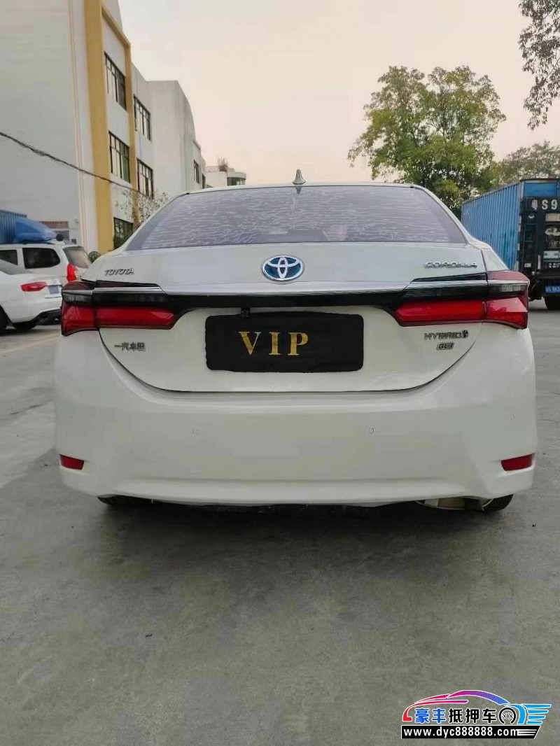 17年丰田卡罗拉轿车抵押车出售