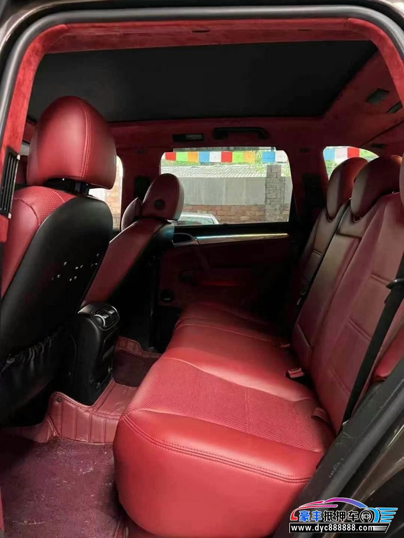 10年保时捷卡宴轿车抵押车出售