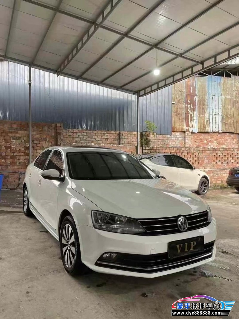 19年大众速腾轿车抵押车出售