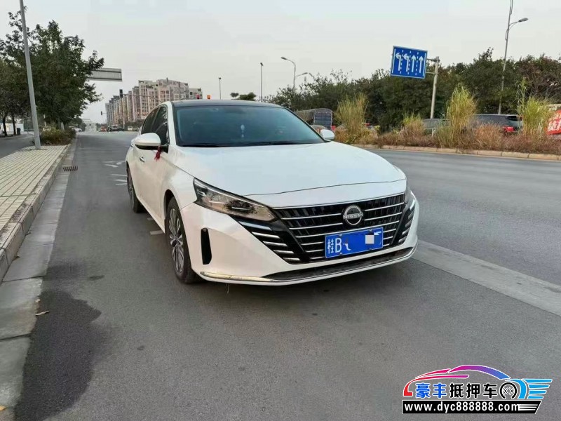 24年日产天籁轿车抵押车出售