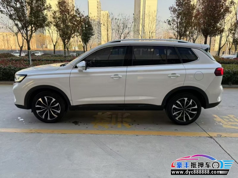 22年荣威RX5轿车抵押车出售