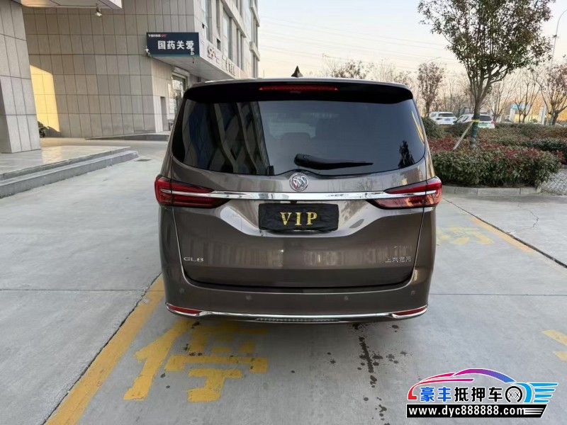 23年别克GL8轿车抵押车出售