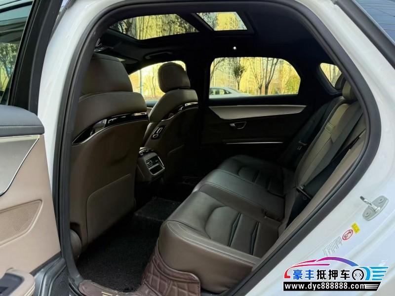 20年比亚迪汉Dm轿车抵押车出售