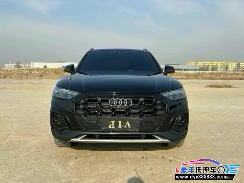 22年奥迪Q5轿车抵押车出售