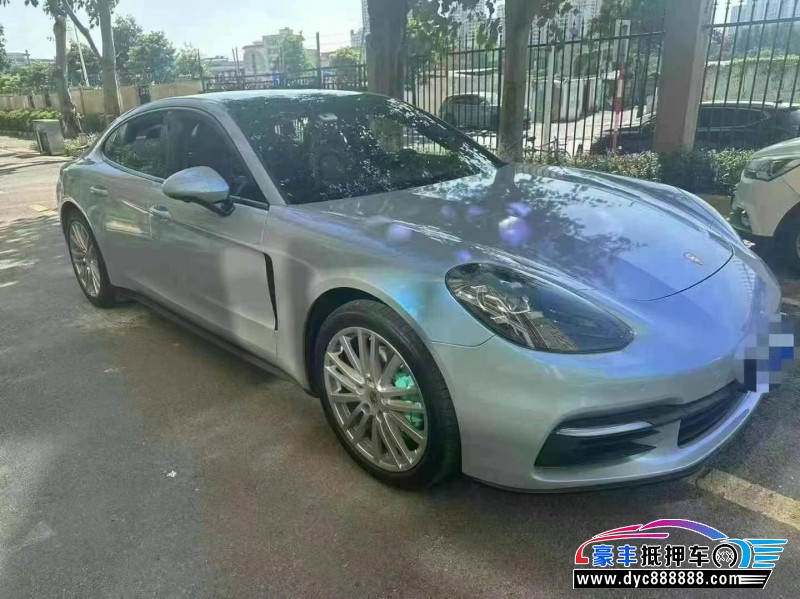 19年保时捷帕纳梅拉轿车抵押车出售