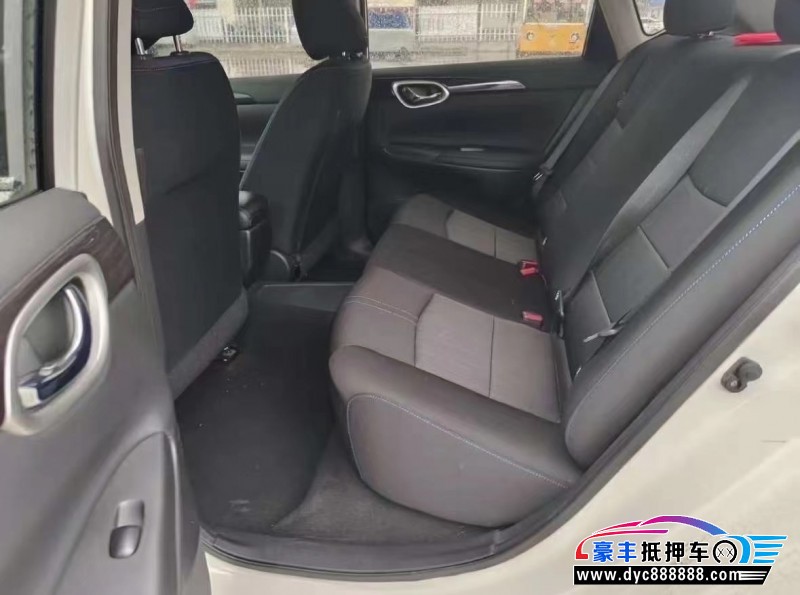 21年日产轩逸轿车抵押车出售