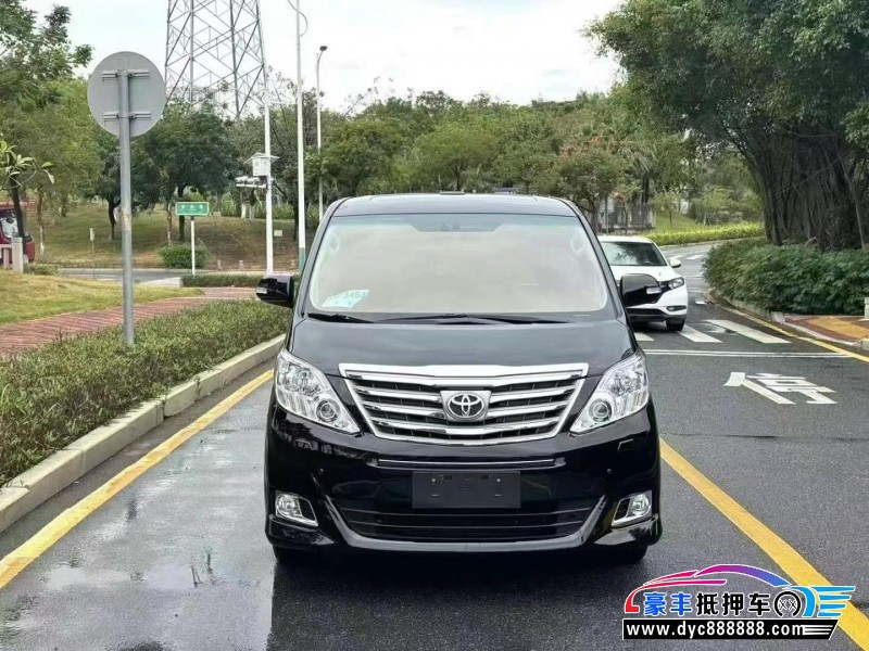 12年丰田埃尔法轿车抵押车出售