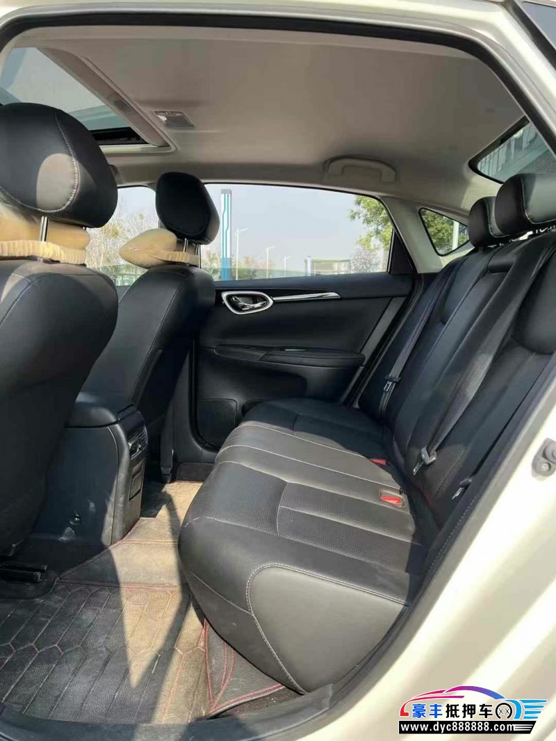 21年日产轩逸轿车抵押车出售