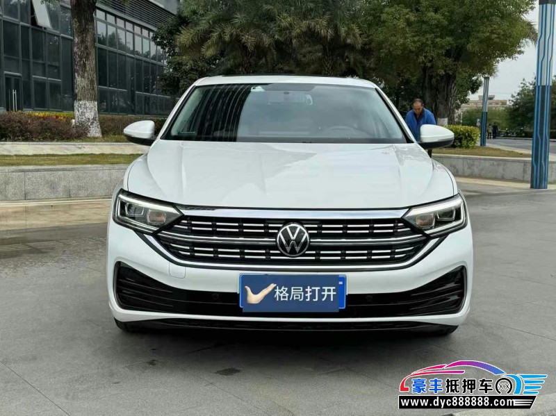 22年大众速腾轿车抵押车出售