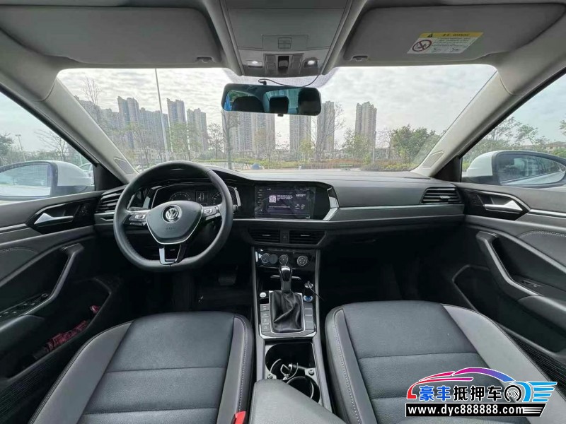 20年大众速腾轿车抵押车出售