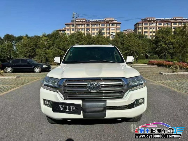 16年丰田兰德酷路泽（陆巡）轿车抵押车出售