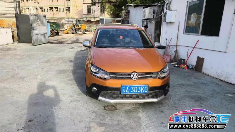 16年大众polo轿车抵押车出售